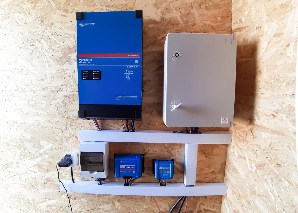 Off-Grid 3.14 kWp - imaginea 4