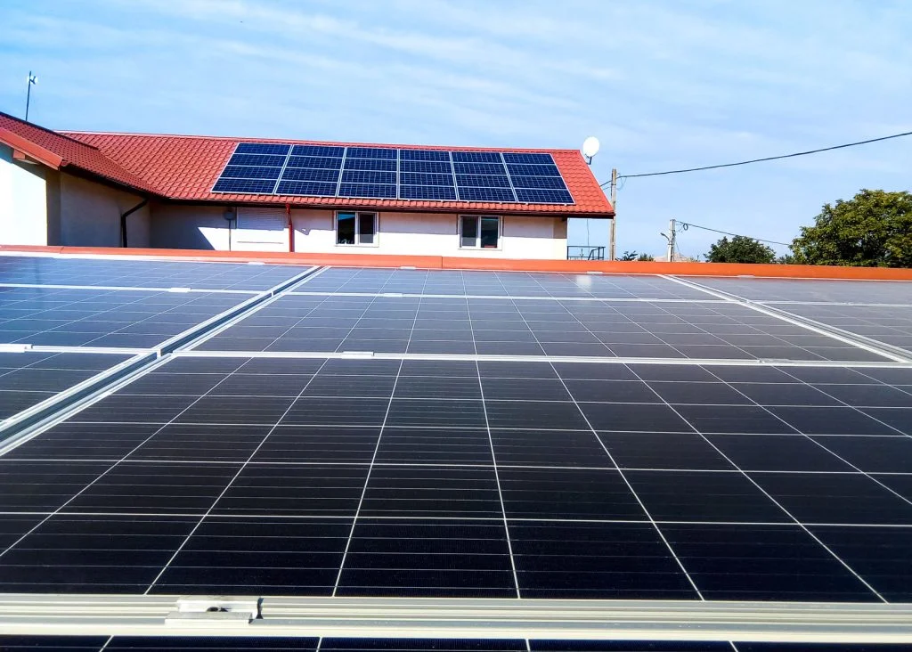 Hibrid Back-Up 18.7 kWp - imaginea 6