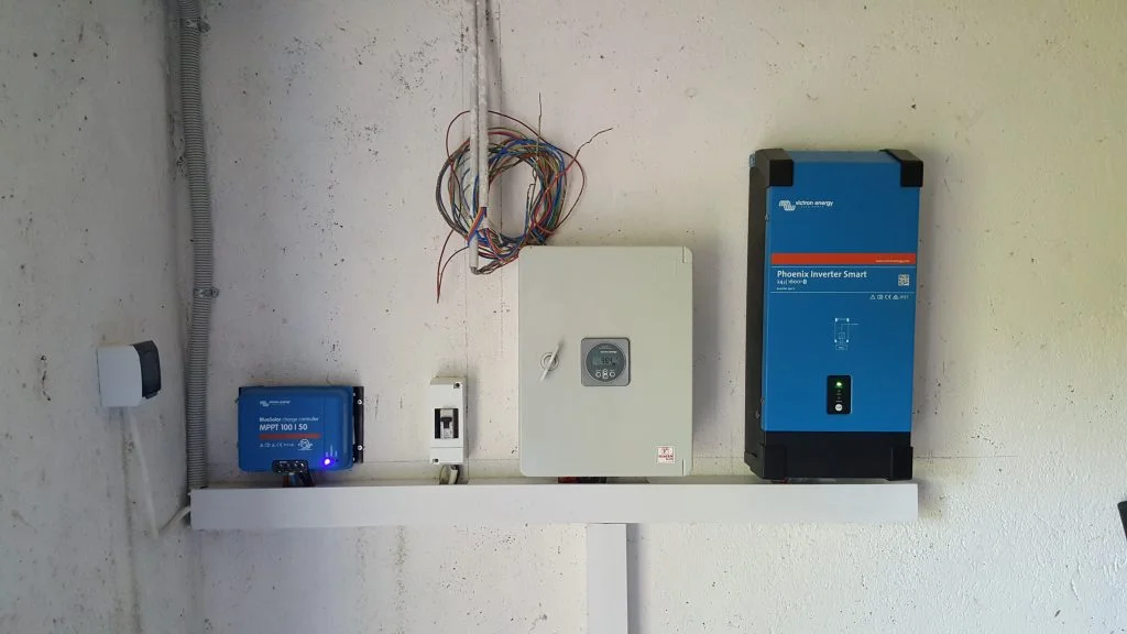 Off-Grid 1.68 kWp - imaginea 2