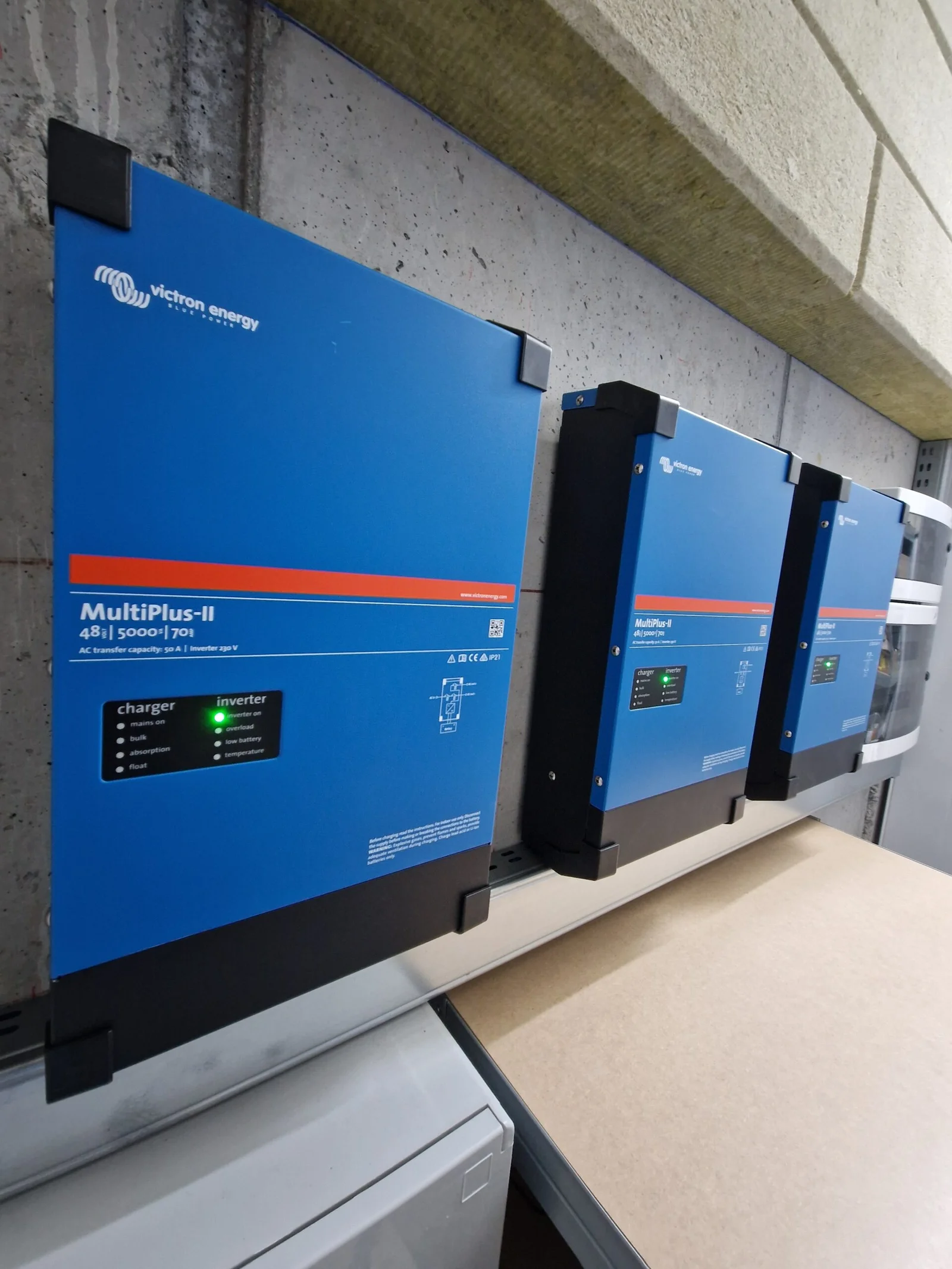 Off-Grid 14.64 kW cu Stocare - imaginea 3